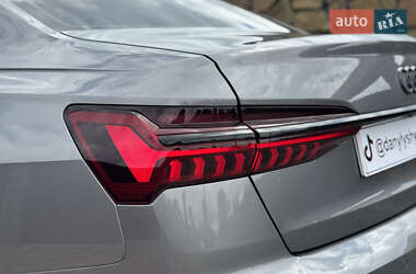 Седан Audi A6 2018 в 