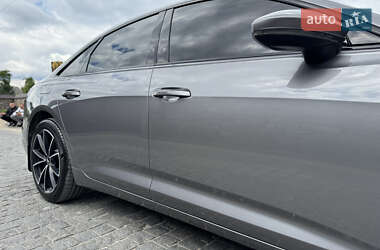 Седан Audi A6 2018 в 