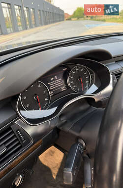 Седан Audi A6 2013 в 