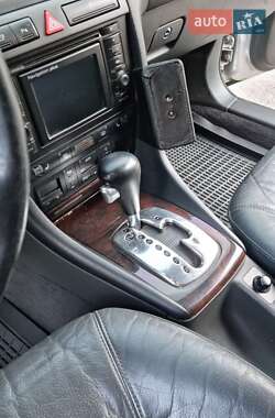 Седан Audi A6 2001 в 
