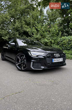 Седан Audi A6 2019 в 