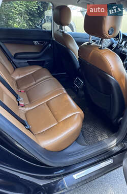 Седан Audi A6 2010 в 