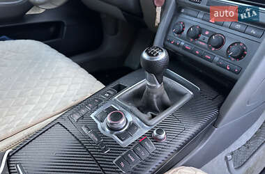 Седан Audi A6 2004 в 