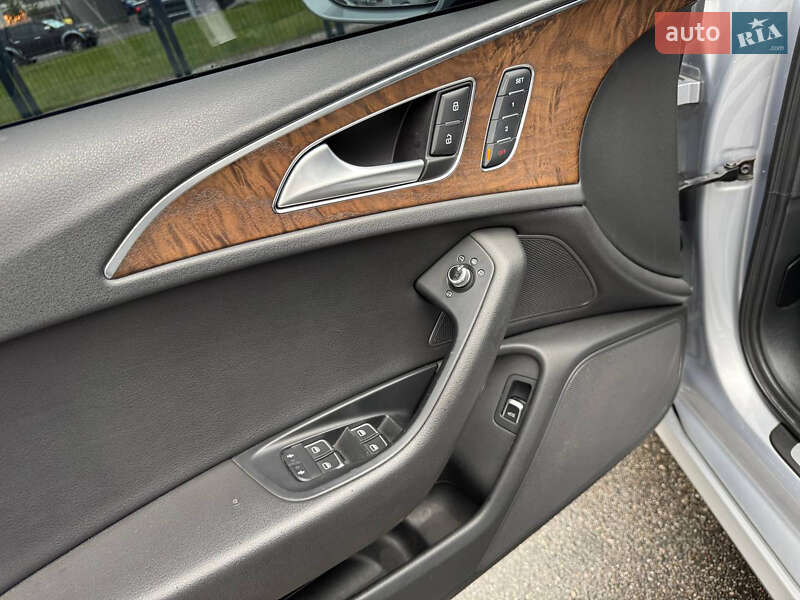 Седан Audi A6 2015 в Киеве