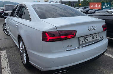 Седан Audi A6 2015 в 