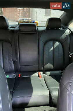 Седан Audi A6 2012 в 