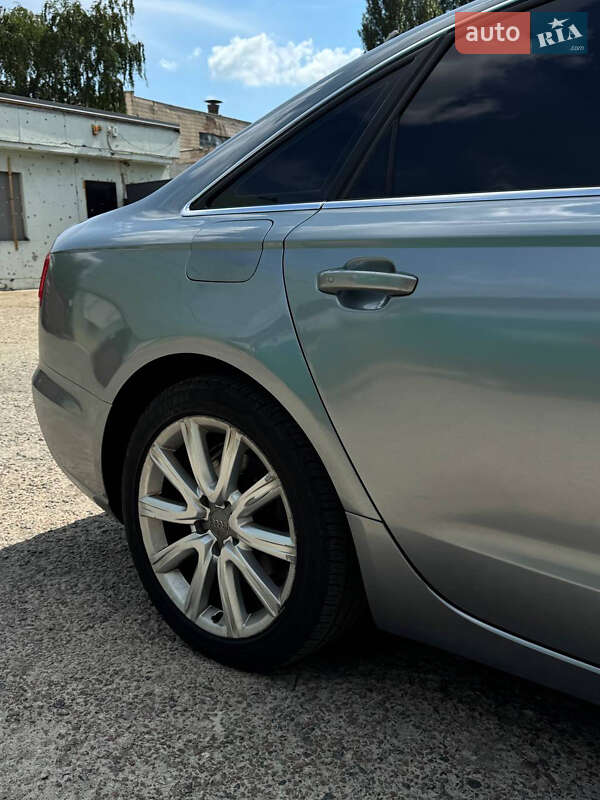 Седан Audi A6 2012 в Киеве
