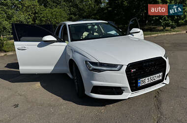 Седан Audi A6 2015 в 