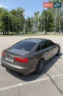 Седан Audi A6 2012 в 