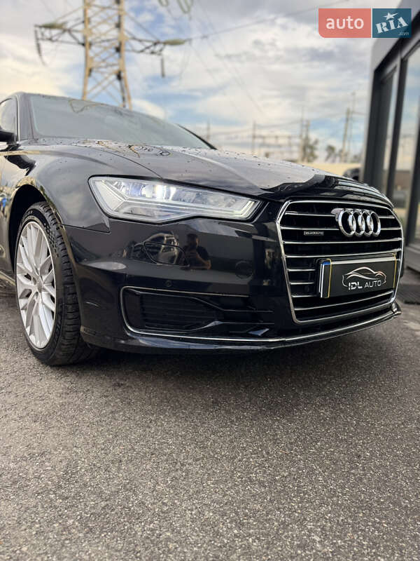 Седан Audi A6 2015 в Киеве