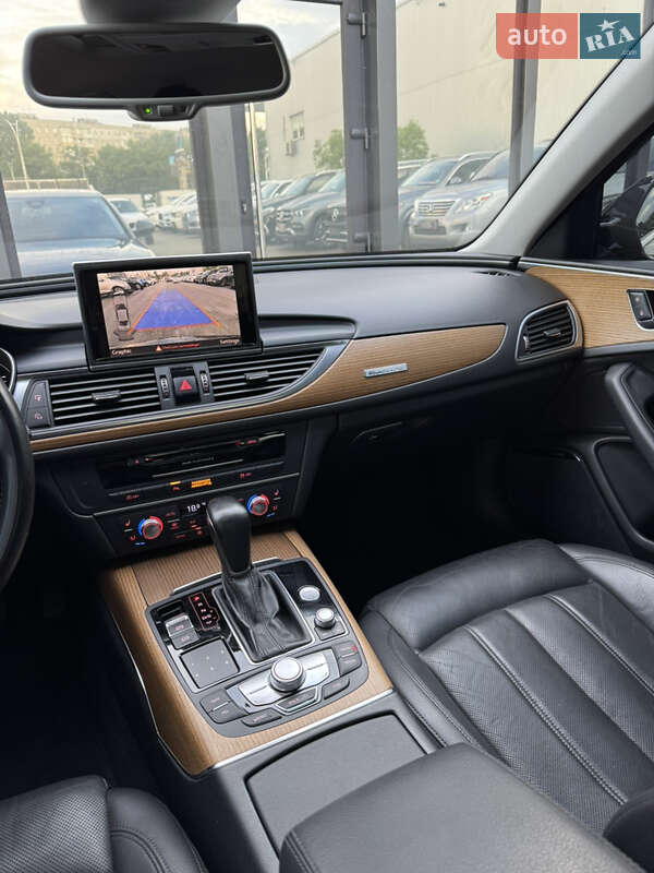 Седан Audi A6 2015 в Киеве