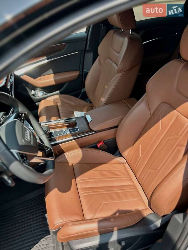 Седан Audi A6 2023 в Львові