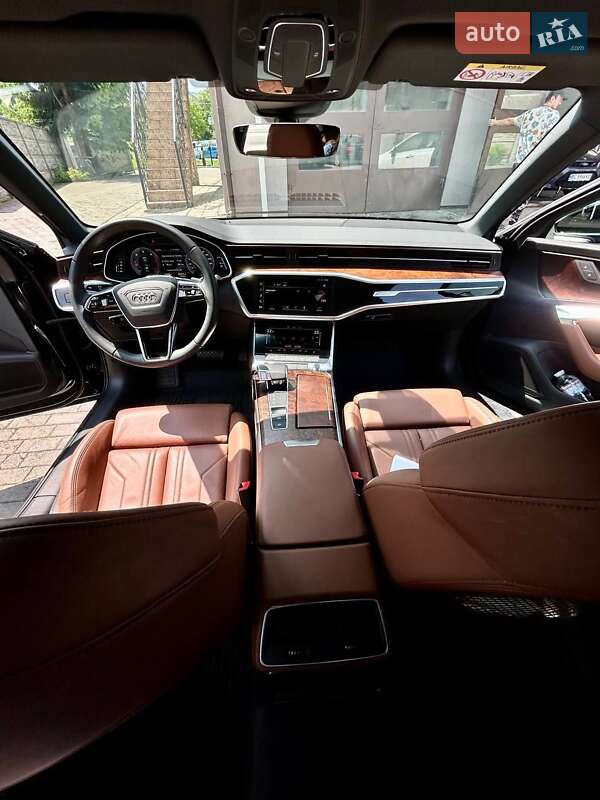 Седан Audi A6 2023 в Львові