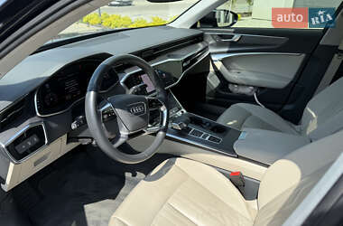 Седан Audi A6 2019 в 
