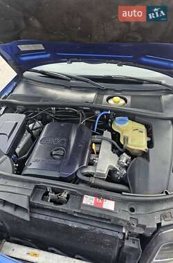 Седан Audi A6 1998 в 