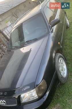 Универсал Audi A6 1995 в 