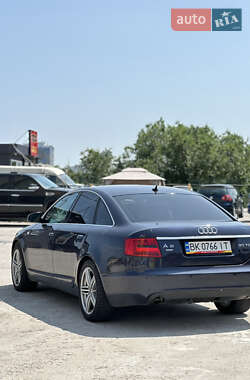 Седан Audi A6 2004 в 