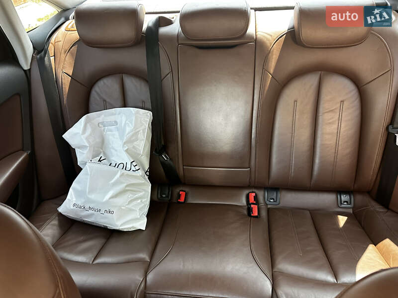 Седан Audi A6 2012 в Миколаєві