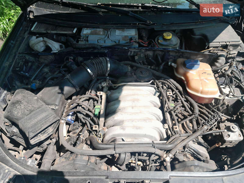 Универсал Audi A6 1999 в Киеве