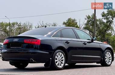 Седан Audi A6 2013 в 