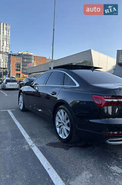 Седан Audi A6 2019 в 