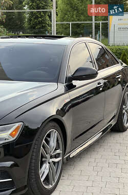 Седан Audi A6 2016 в 