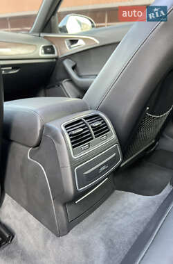 Седан Audi A6 2016 в 