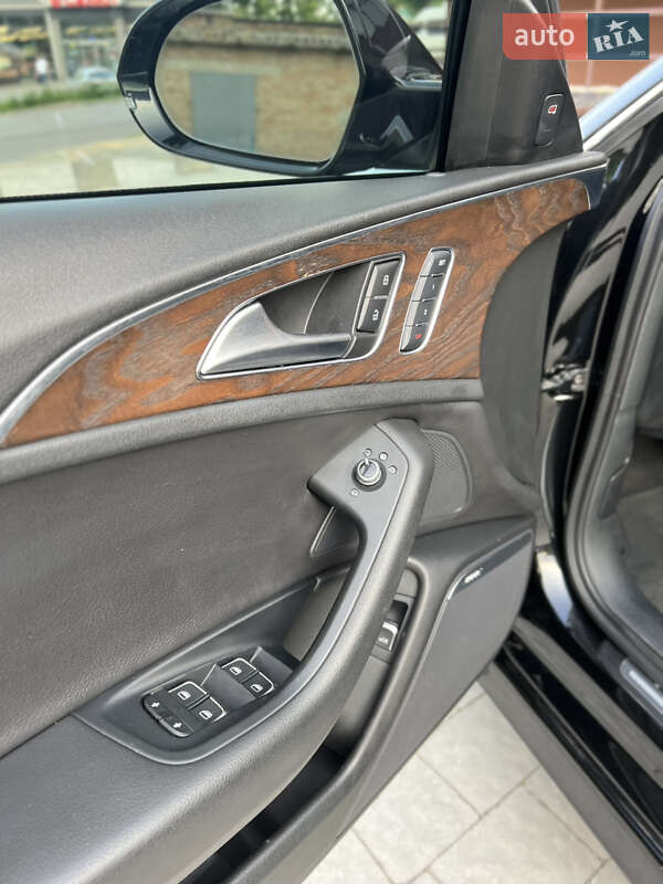 Седан Audi A6 2016 в Нововолинську