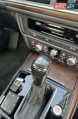 Седан Audi A6 2016 в 