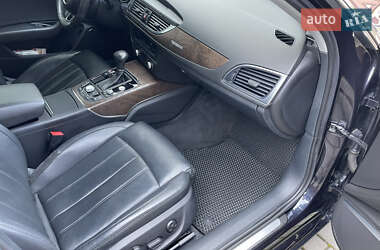 Седан Audi A6 2012 в 