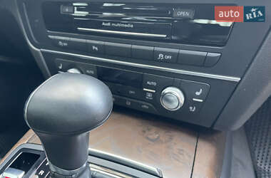 Седан Audi A6 2012 в 