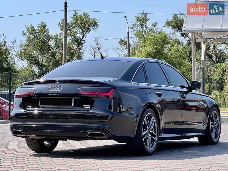 Седан Audi A6 2015 в Запорожье