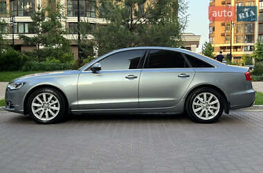 Седан Audi A6 2011 в 