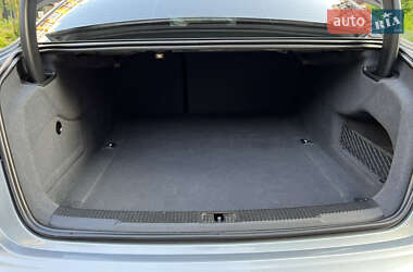 Седан Audi A6 2011 в 
