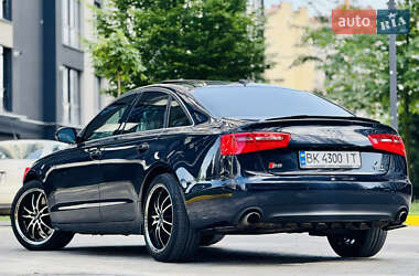 Седан Audi A6 2013 в 