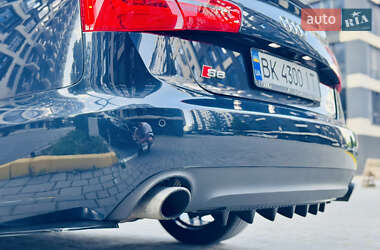 Седан Audi A6 2013 в 