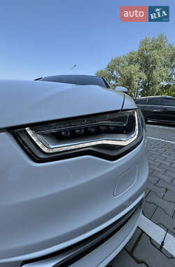 Седан Audi A6 2012 в 