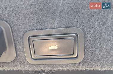 Седан Audi A6 2012 в 