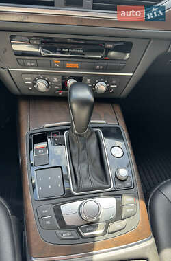 Седан Audi A6 2015 в 