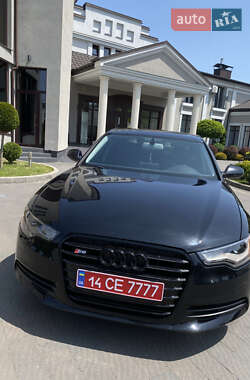 Седан Audi A6 2014 в 