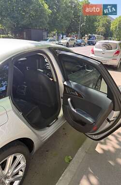 Седан Audi A6 2014 в 
