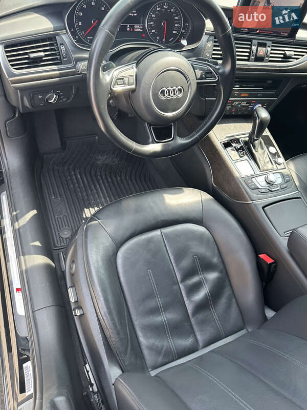 Седан Audi A6 2017 в Киеве