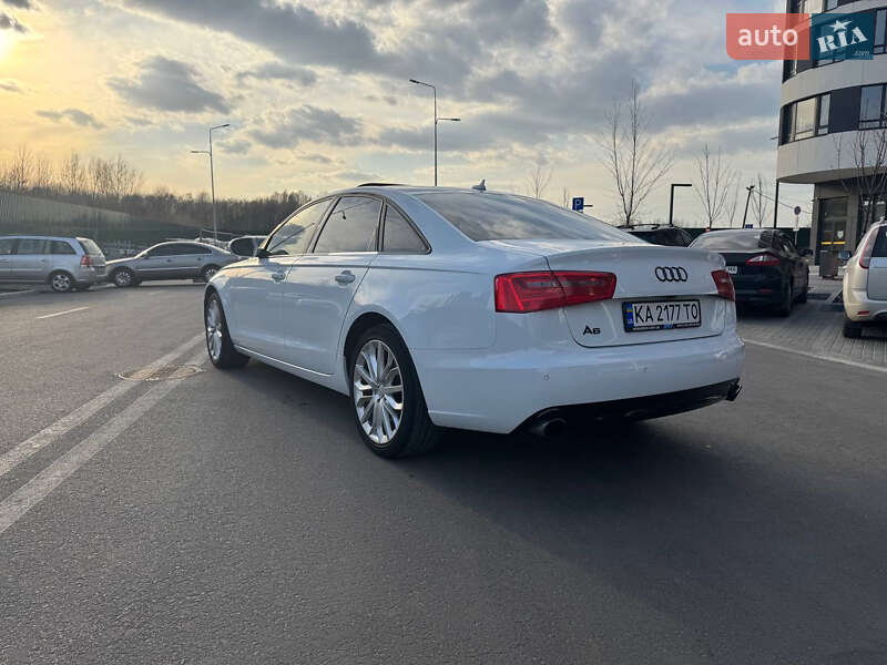 Седан Audi A6 2013 в Николаеве