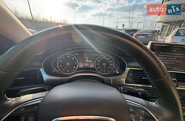 Седан Audi A6 2013 в 
