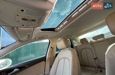 Седан Audi A6 2013 в 