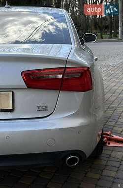 Седан Audi A6 2012 в 