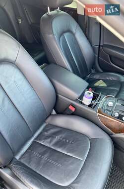 Седан Audi A6 2012 в 