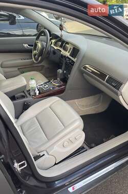 Седан Audi A6 2010 в 