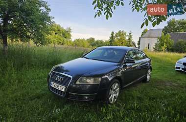 Седан Audi A6 2004 в 