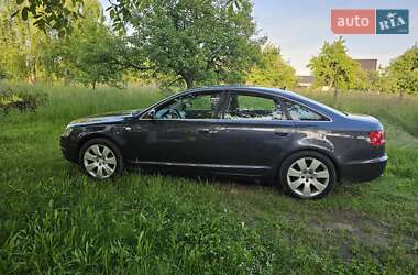 Седан Audi A6 2004 в 